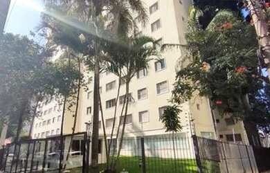 Imagem: O apartamento possui 3 Dormitórios, 1 Banheiro, 1 Vaga na garagem