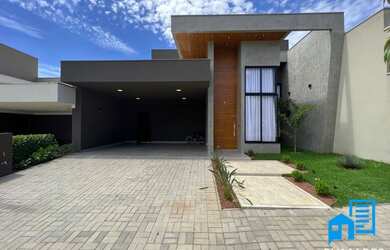 Imagem: A casa em condomínio possui 3 Dormitórios, 4 Banheiros, 4