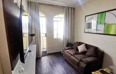 Imagem: A casa possui 2 Dormitórios, 2 Banheiros, 1 Vaga na garagem