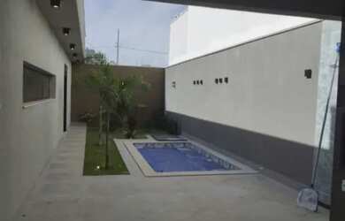 Imagem: A casa possui 2 Dormitórios, 1 Banheiro, 75m² de Área e