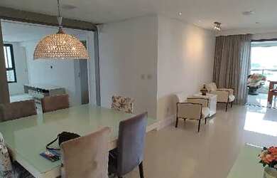 Imagem 5: Lindo apartamento no Le parc. 243 mts², todo reformado, vista deslumbrante...