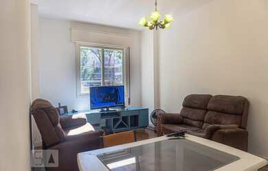 Imagem: O apartamento possui 2 Dormitórios, 2 Banheiros, 100m² de