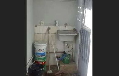 Imagem 1: Alugo casa. 1 Vaga na garageme2 Dormitórios