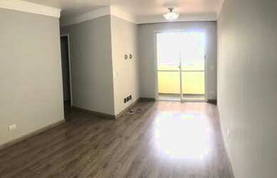 Imagem: O apartamento possui 3 Dormitórios, 1 Banheiro, 1 Vaga na garagem