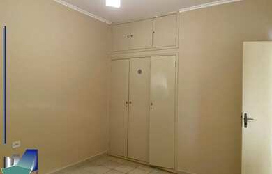 Imagem 2: RIBEIRÃO PRETO - Casa Padrão - JARDIM PAULISTA