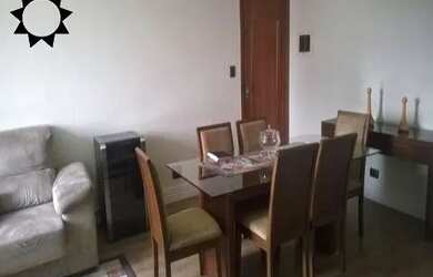 Imagem: O apartamento possui 3 Dormitórios, 1 Banheiro, 1 Vaga na garagem