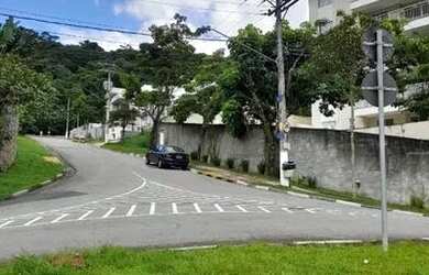 Imagem: O terreno possui 344m² de Área e está localizado em Jardim