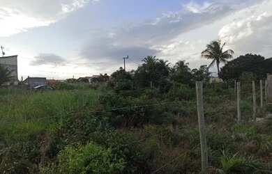 Imagem: O terreno possui 587m² de Área e está localizado em Balneário