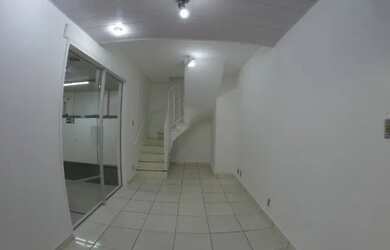 Imagem: O depósito possui 97m² de Área e está localizado em Centro