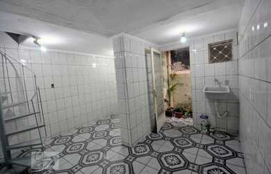 Imagem: A casa possui 2 Dormitórios, 1 Banheiro, 50m² de Área e está