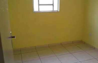 Imagem: O apartamento possui 2 Dormitórios e 1 Banheiro e está localizado