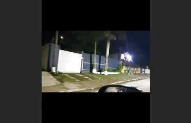 Imagem: A casa para temporada possui 3 Dormitórios e 3 Vagas na garagem