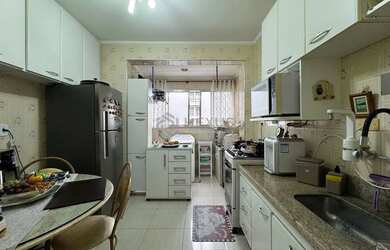 Imagem 12: Apartamento com varanda e lazer na Praia das Asturias, Guaruja