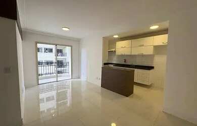 Imagem: O apartamento possui 3 Dormitórios, 2 Banheiros, 2 Vagas na