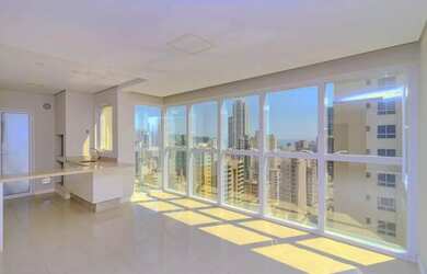 Imagem: O apartamento possui 3 Dormitórios, 3 Banheiros, 3 Vagas na