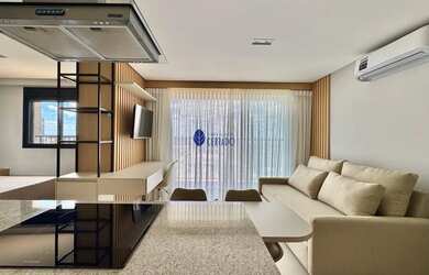 Imagem: O apartamento possui 1 Dormitório, 1 Banheiro, 1 Vaga na garagem