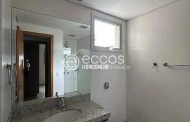 Imagem 15: Apartamento para aluguel, 3 quartos, 1 suíte, 2 vagas, Copacabana - Uberlândia/MG
