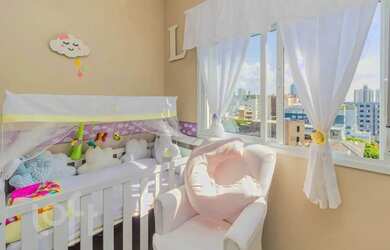 Imagem 11: Apartamento à venda em Menino Deus com 55 m², 2 quartos, 1 suíte, 1 vaga