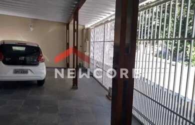 Imagem: A casa possui 3 Dormitórios, 4 Banheiros, 4 Vagas na garagem