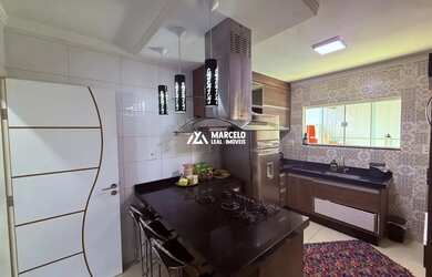 Imagem 7: Vendo casa de 5/4 sendo 02 suítes com 03 salas e 03 vagas de uso mixto...