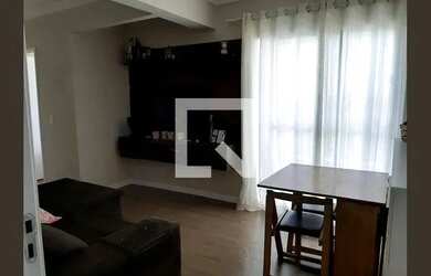 Imagem: O apartamento possui 2 Dormitórios, 1 Banheiro, 1 Vaga na garagem