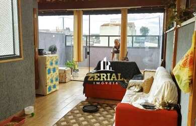 Imagem: O apartamento na cobertura possui 2 Dormitórios, 1 Banheiro