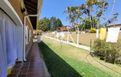 Imagem: Chácara à venda em Atibaia, Parque Rio Abaixo, com 6 quartos