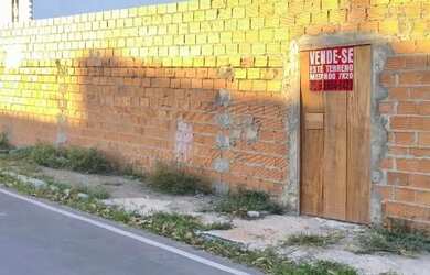 Imagem: O terreno possui 140m² de Área e está localizado em São