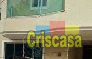 Imagem: A casa possui 3 Dormitórios, 3 Banheiros, 3 Vagas na garagem