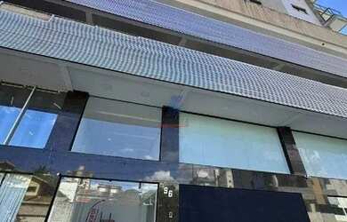 Imagem: O apartamento possui 3 Dormitórios, 1 Banheiro, 2 Vagas na