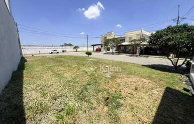 Imagem 2: Terreno à venda no Condomínio Portal dos Sabiás em Itu/SP