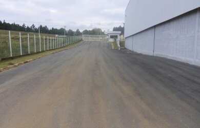 Imagem: O depósito possui 8.000m² de Área e está localizado em