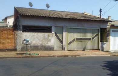 Imagem: O quarto está localizado em Assis, SP para alugar por R$400