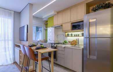 Imagem: O apartamento possui 2 Dormitórios, 1 Banheiro, 1 Vaga na garagem