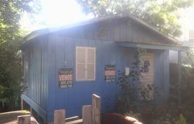 Imagem: O terreno possui 300m² de Área e está localizado em Vera