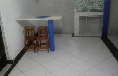 Imagem 2: Alugo casa tipo ap. Varanda, Área de serviço, 32m² de Áreae1 Banheiro