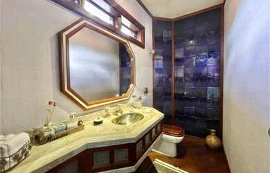 Imagem 14: Casa em condomínio com 5 dormitórios, 3 suítes, piscina, 8 vagas e...