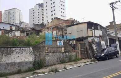 Imagem: O terreno possui 311m² de Área e está localizado em Vila