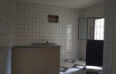 Imagem: O quarto possui Imóvel novo e está localizado em Novo Aleixo