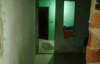 Imagem: A casa possui 2 Dormitórios e 2 Banheiros e está localizado