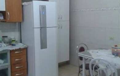 Imagem: A casa possui 2 Dormitórios, 2 Banheiros, 4 Vagas na garagem