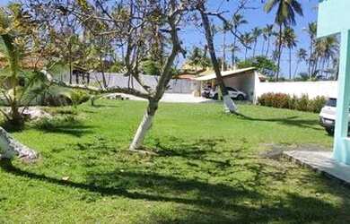 Imagem: A casa possui 2 Dormitórios, 2 Banheiros, 2 Vagas na garagem