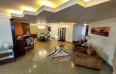 Imagem: O apartamento possui 4 Dormitórios, 5 Banheiros, 3 Vagas na