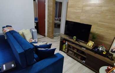 Imagem: O apartamento possui 2 Dormitórios, 1 Banheiro, 1 Vaga na garagem