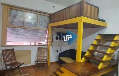 Imagem 1: Oportunidade no Flamengo. 26m² de Área, 1 Banheiroe1 Dormitório