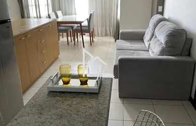 Imagem: O apartamento possui 1 Dormitório, 1 Banheiro, 1 Vaga na garagem