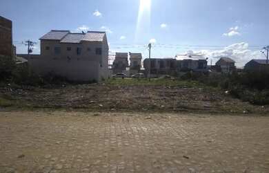 Imagem: O terreno possui 200m² de Área e está localizado em Parque