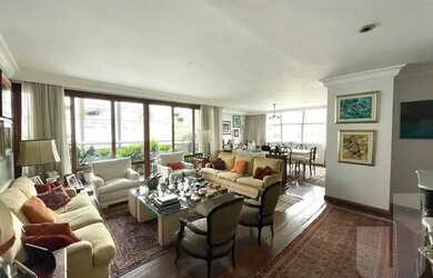 Imagem: O apartamento possui 3 Dormitórios, 3 Banheiros, 2 Vagas na