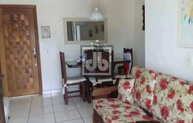 Imagem 3: Apartamento - Freguesia - Com Vista Livre - sol da Manhã - 2 Quartos com Varanda. Agende V