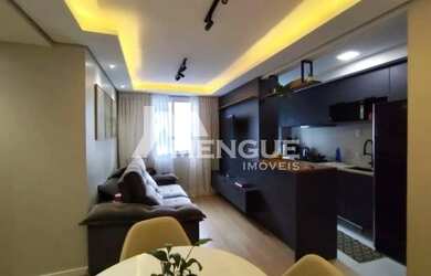 Imagem 2: Apartamento com 3 dormitórios e 1 vaga no bairro Passo Da Areia em Porto Alegre com 68m